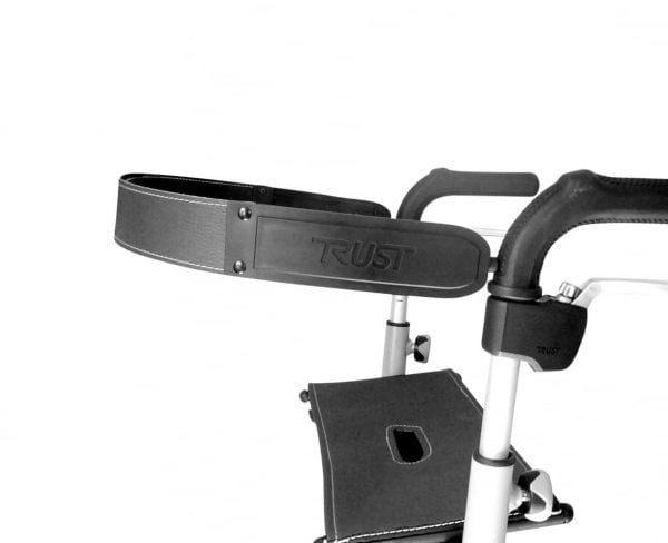 Lets Go Out rollator trustcare rugband thuiszorgwinkel.nl Apr30278 bkstrap 1