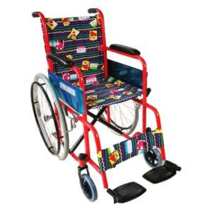 Silla de ruedas para niños en colores vivos y modernos, modelo Tetro.