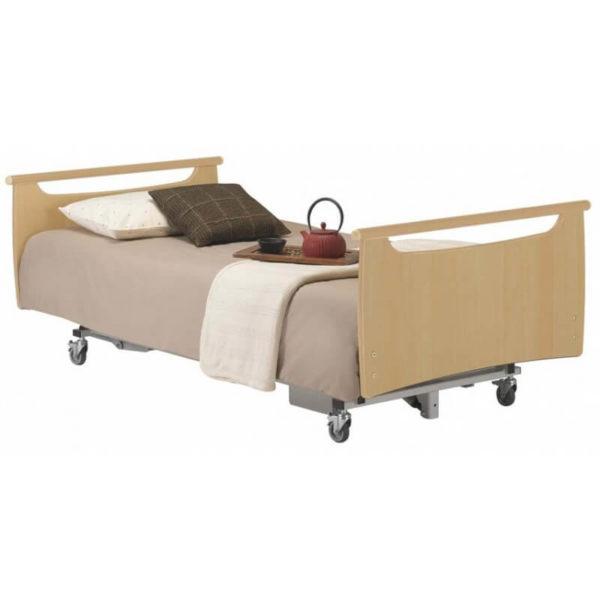 Esta cama tiene un diseño moderno y funcional.