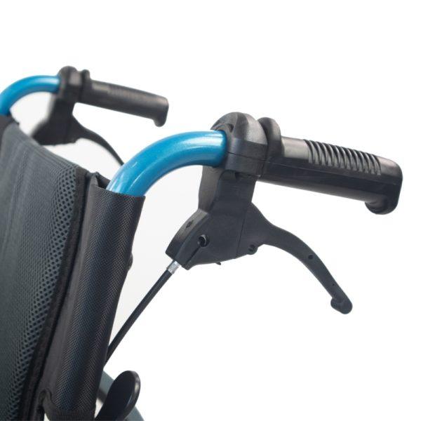 silla de ruedas plegable aluminio respaldo partido reposabrazos abatibles azul bolonia mobiclinic casaortopedia.8jpg