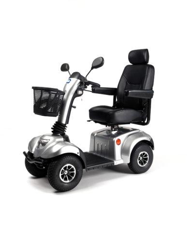 Scooter modelo Ceres SE de la marca Vermeiren, disponible en color gris plata.